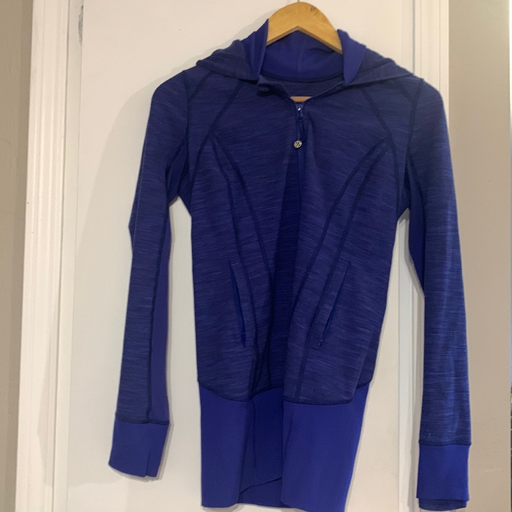 Lululemon zip up size M deep blue